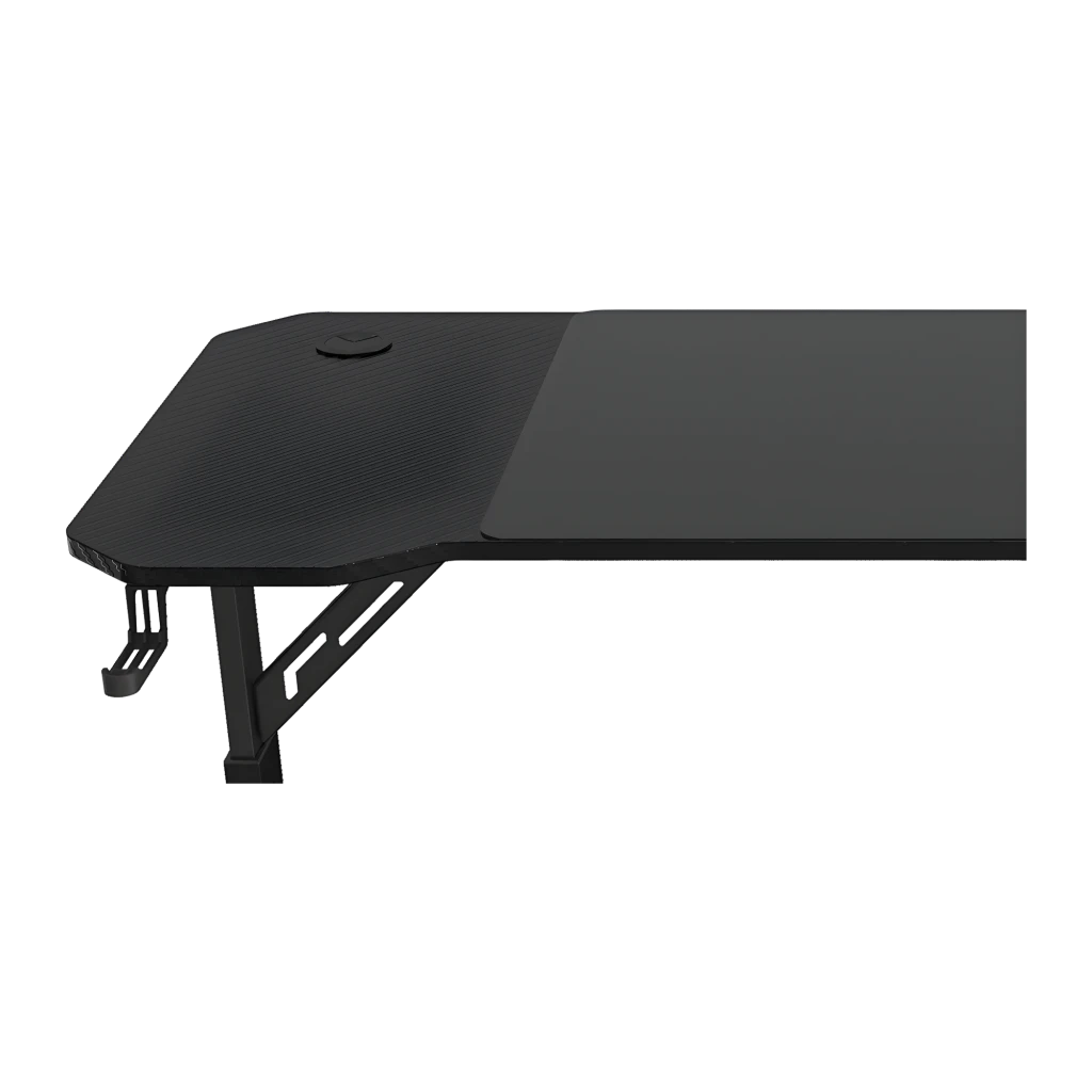 Mars Gaming Mesa Gaming MGD-ERGO140 140x60cm Preto, vista em perspetiva: superfície textura carbono, pernas reguláveis em - Item3