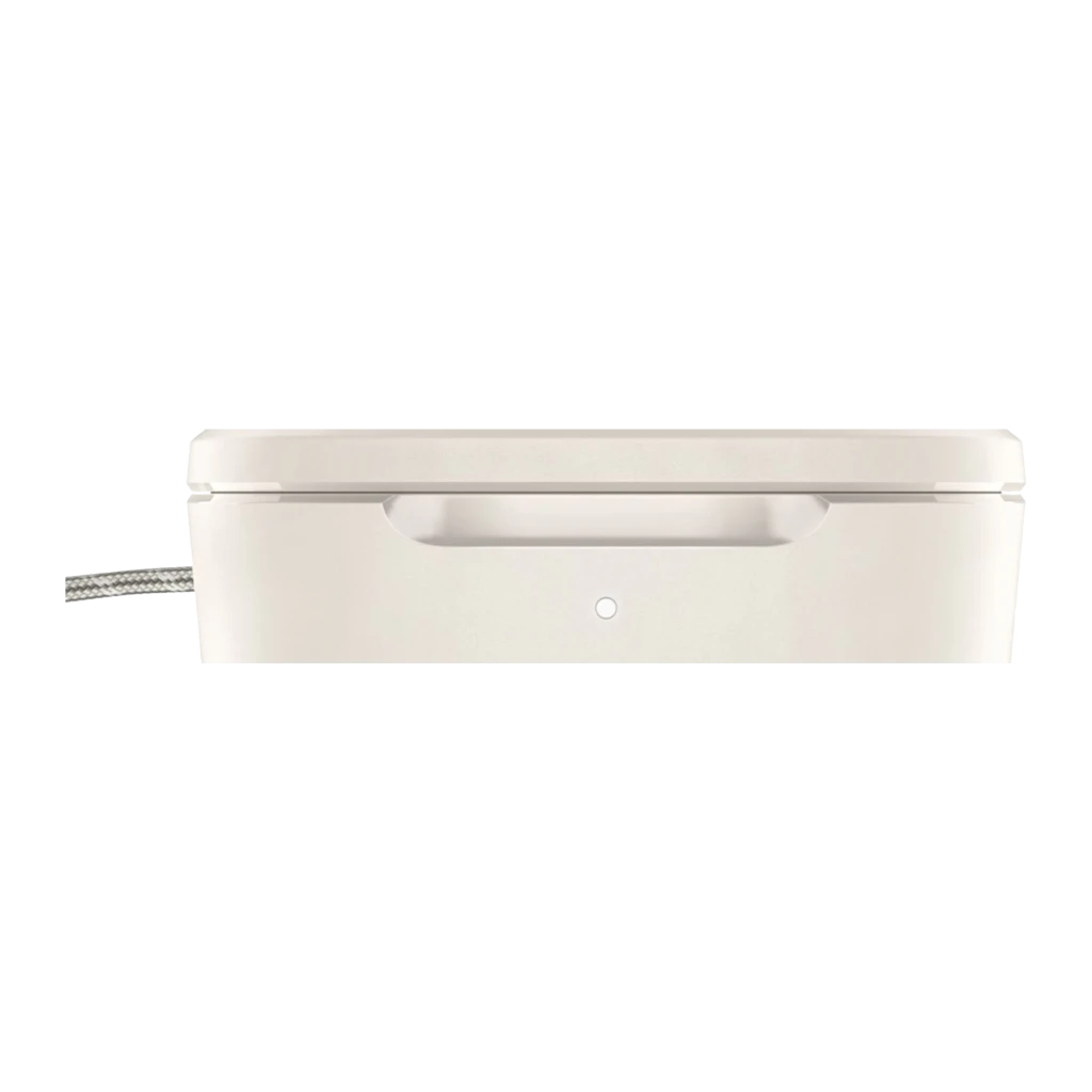 Belkin SoundForm Anywhere Branco, vista detalhe: estojo aberto com pinos de carga, auriculares e mosquetão lateral - Item3