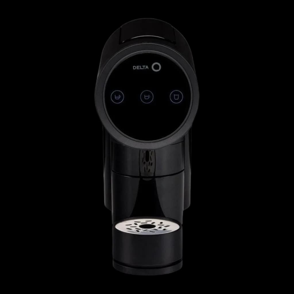 Delta Q Cafetera Cápsulas IconiQ Preta, vista frontal: painel tátil centralizado com logo Delta e suporte inferior