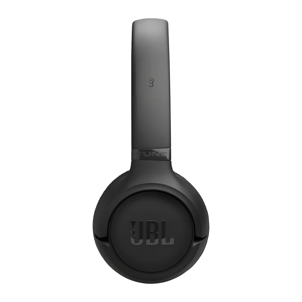 JBL Tune 530 Noir, vue latérale: casque on-ear avec arceau rembourré, coussinets et logo JBL sur le pavillon - Ítem3