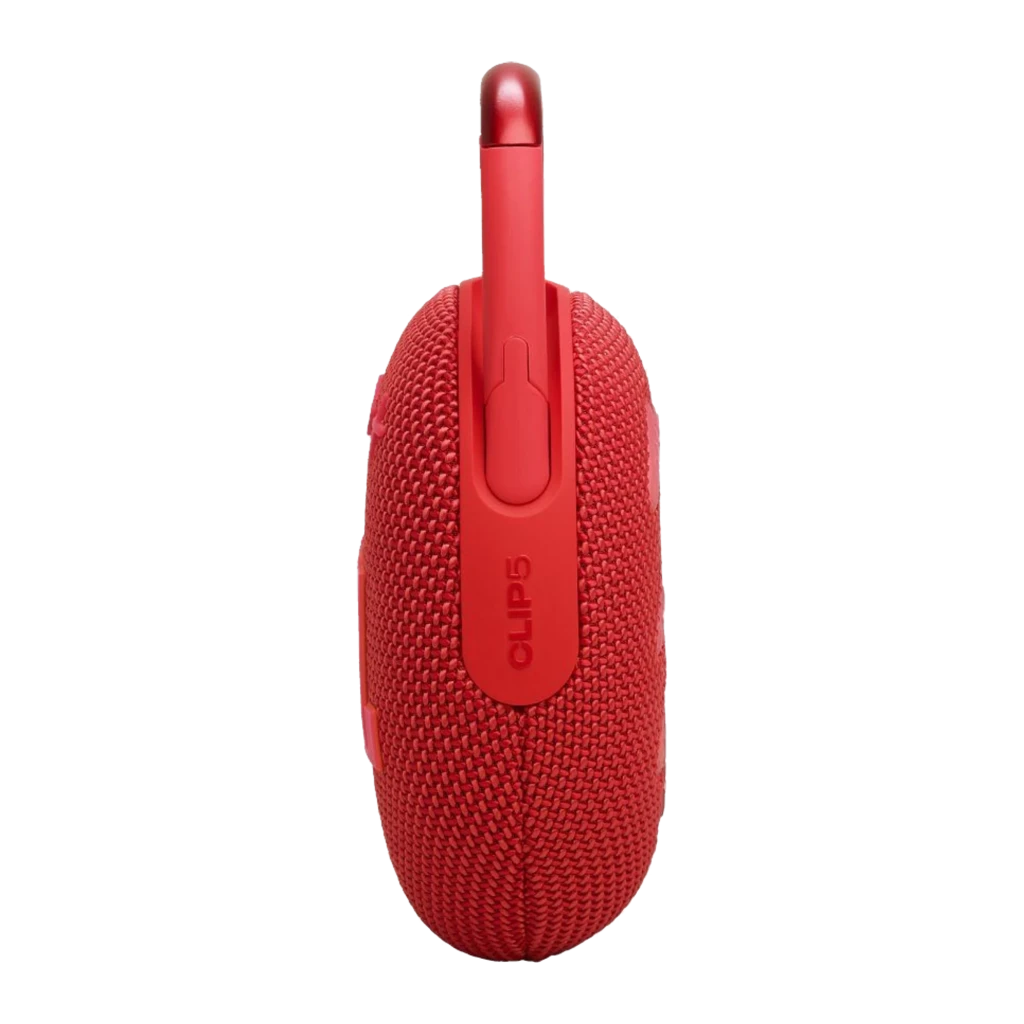 JBL Altavoz Bluetooth Clip 5 Rojo, vista frontal: rejilla textil, logo JBL, botones y mosquetón abierto - Ítem1