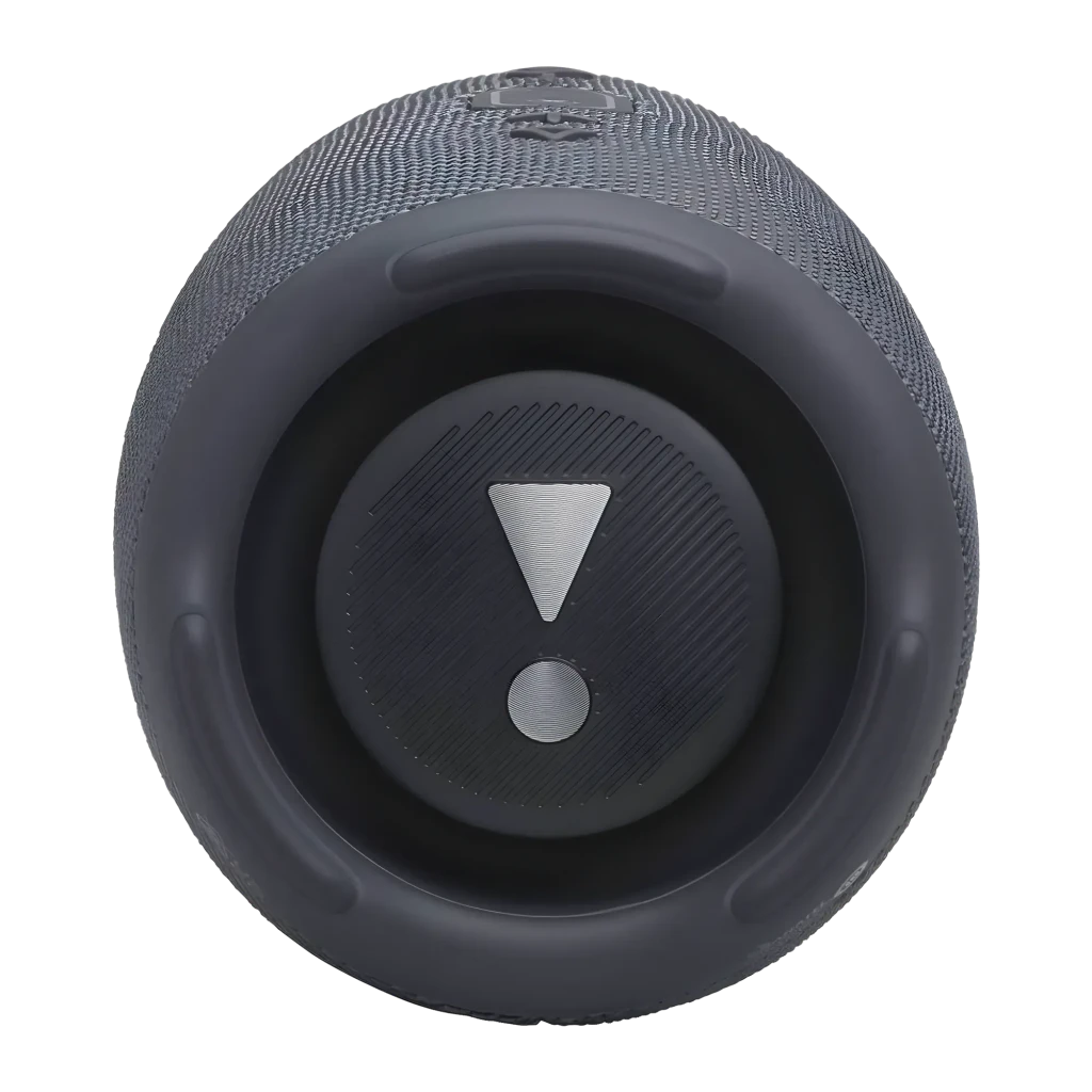 JBL Charge Essential 3 SE negro, vista frontal en ángulo: tela tejida, logo JBL y pasivo de graves izquierdo visibles - Ítem7
