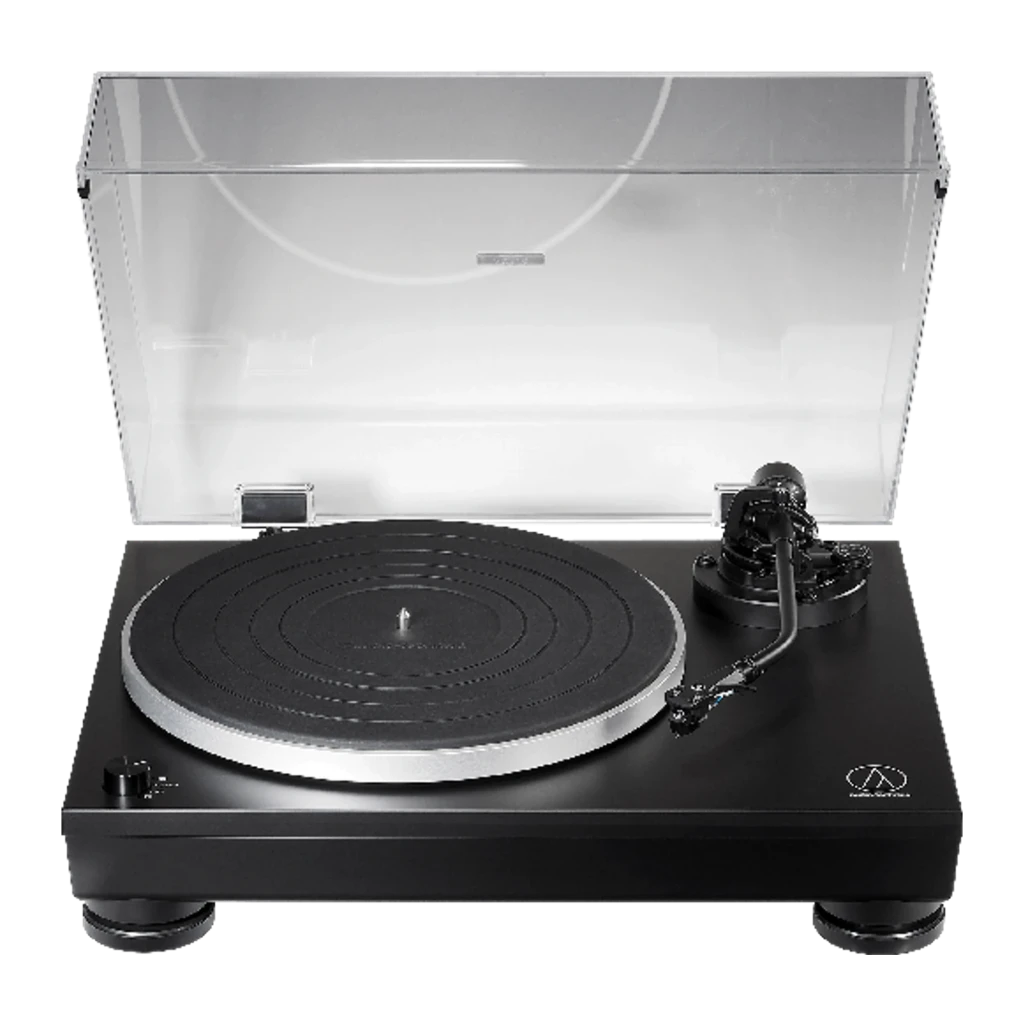 Audio-Technica AT-LP5X noir, vue de face en angle: couvercle acrylique ouvert, plateau aluminium et bras de lecture visibles - Ítem1