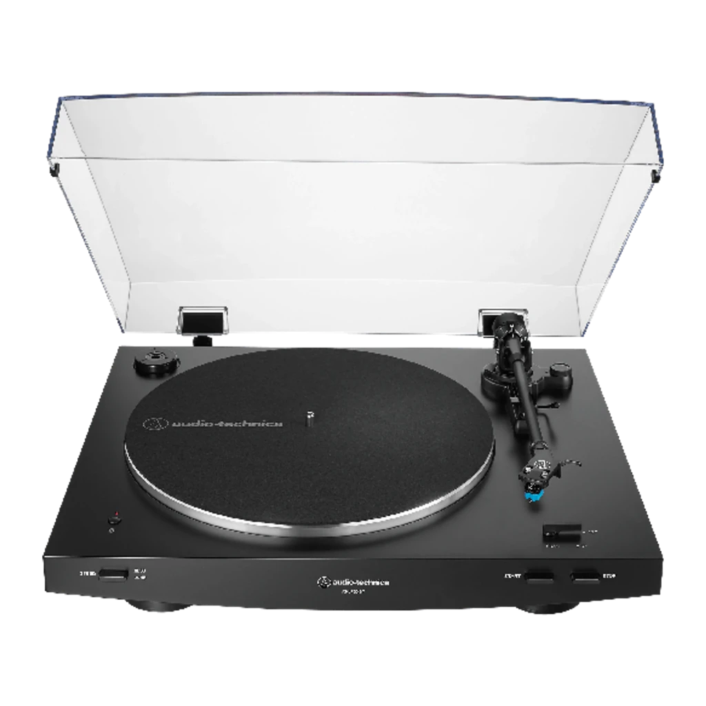 Audio-Technica AT-LP3XBTBK platine vinyle noir, vue avant en angle: couvercle acrylique ouvert, plateau avec tapis et bras - Ítem1