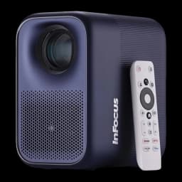 InFocus IN3058SL 16GB azul-cinza, kit com comando: projetor frontal com objetiva e grelha ao lado do comando branco