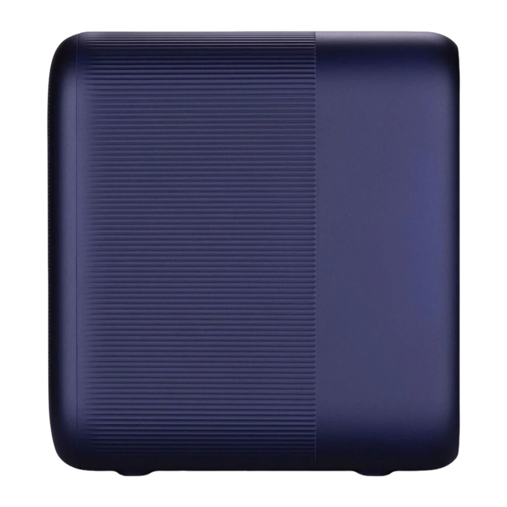 InFocus IN3058SL 16GB azul-cinza, kit com comando: projetor frontal com objetiva e grelha ao lado do comando branco - Item4