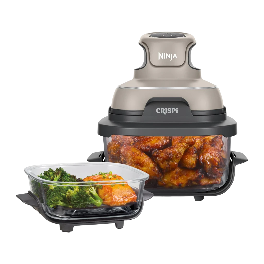 Ninja Crispi FN101EU Friteuse à air Pierre, vue de face en angle: récipient en verre avec brocoli et poulet, couvercle avec - Ítem2