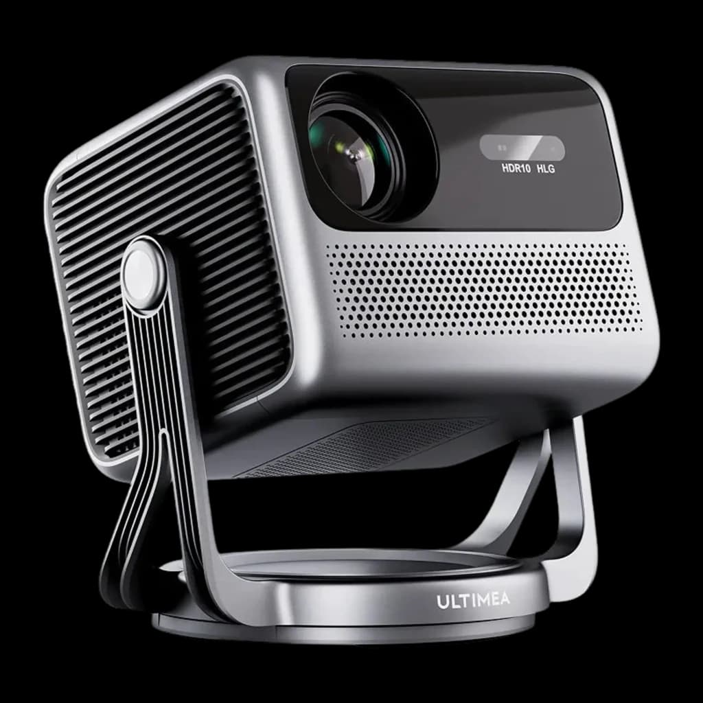 Ultimea Proyector Nova C40 4K 16GB Plata, vista frontal en ángulo: lente, rejillas de ventilación, indicador HDR10 HLG y