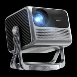 Ultimea Proyector Nova C40 4K 16GB Plata, vista frontal en ángulo: lente encendida proyectando luz azul intensa sobre base