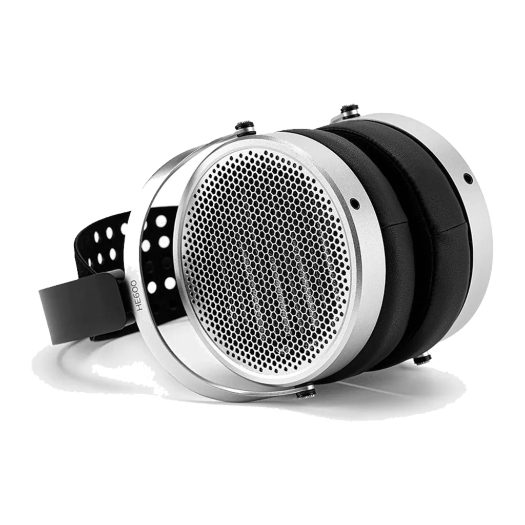 HiFiMAN HE600 Noir Gris, vue latérale droite: grille hexagonale argentée, coussinets noirs et arceau perforé - Ítem2