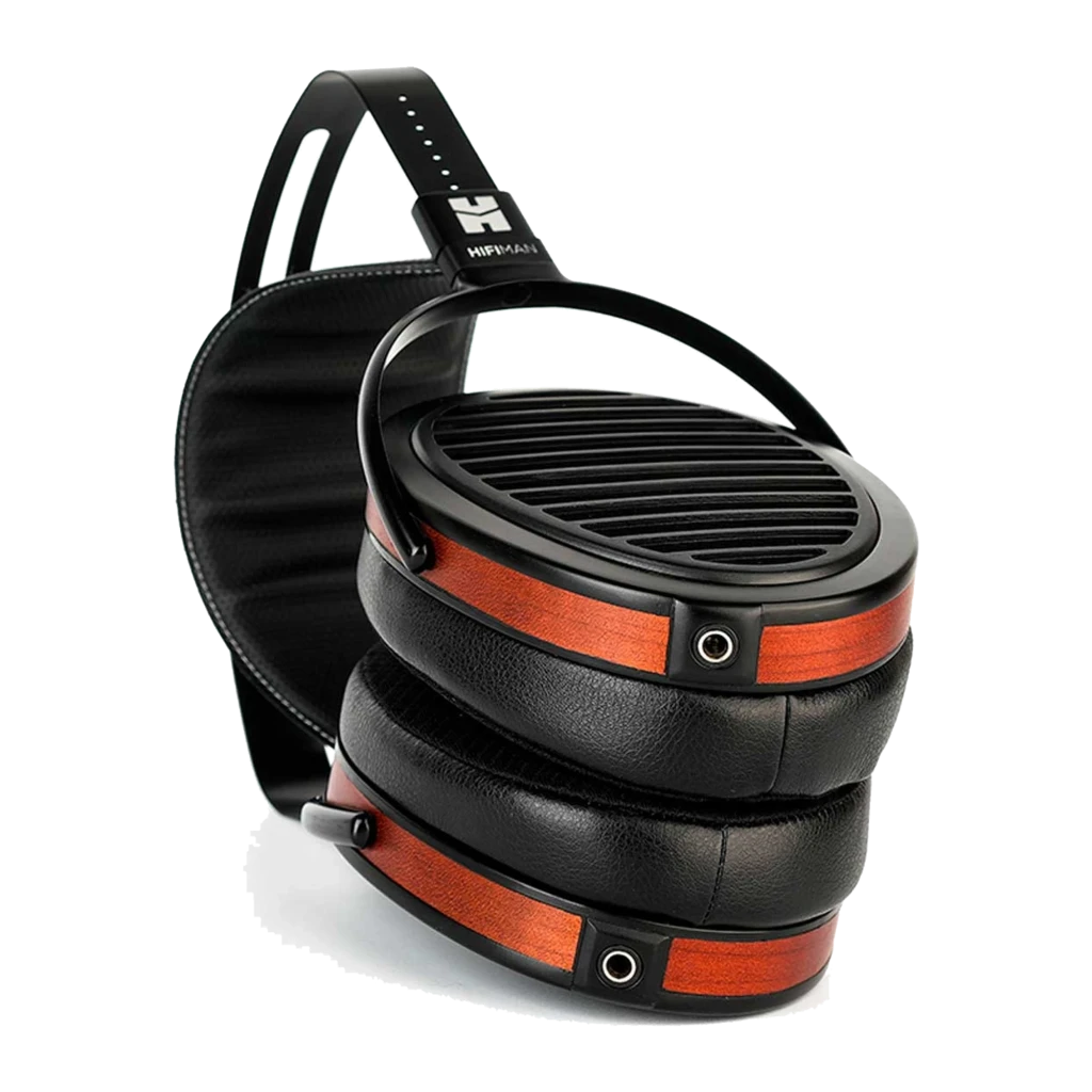 HiFiMAN Arya Organic, vue en angle: casque planaire avec grille noire, anneau bois rougeâtre et serre-tête en cuir - Ítem2
