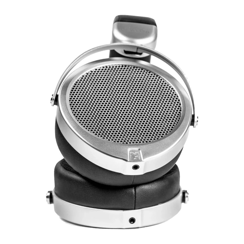 HIFIMAN Deva Pro Wired argent et noir, vue latérale: grille métallique du driver et logo HIFIMAN sur l'arceau - Ítem1