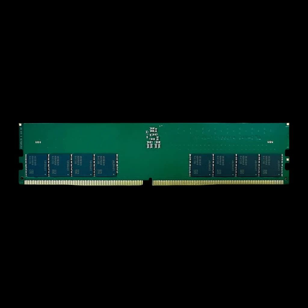 QNAP DDR5 RAM 16GB 4800MHz UDIMM T0, vista frontal: PCB verde con chips de memoria y contactos dorados