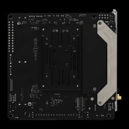 ASRock B850I Lightning WiFi DDR5 AM5, vue arrière: backplate métallique du socket, PCB noir et certifications