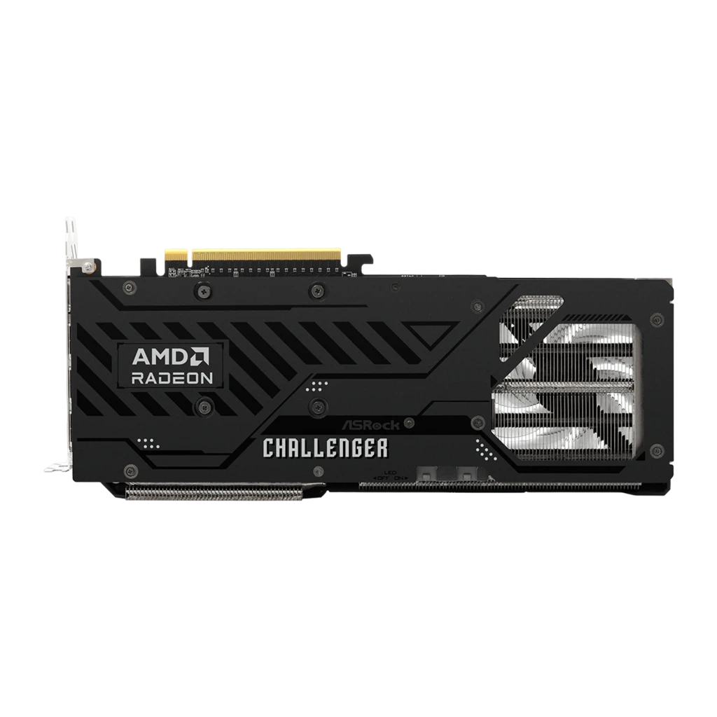ASRock Radeon RX 9070 XT Challenger 16GB preto, vista frontal em ângulo: triplo ventilador, RGB e portas I/O - Item1