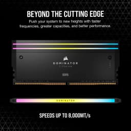 Corsair Dominator Titanium 32GB DDR5 6400MHz gris, vista frontal y superior: dos módulos con iluminación RGB y texto DDR5