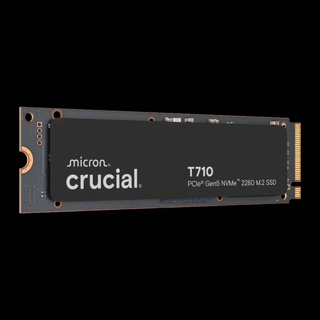 Crucial T710 4TB negro, vista frontal: disipador negro con logo Crucial y conector M.2 dorado visible