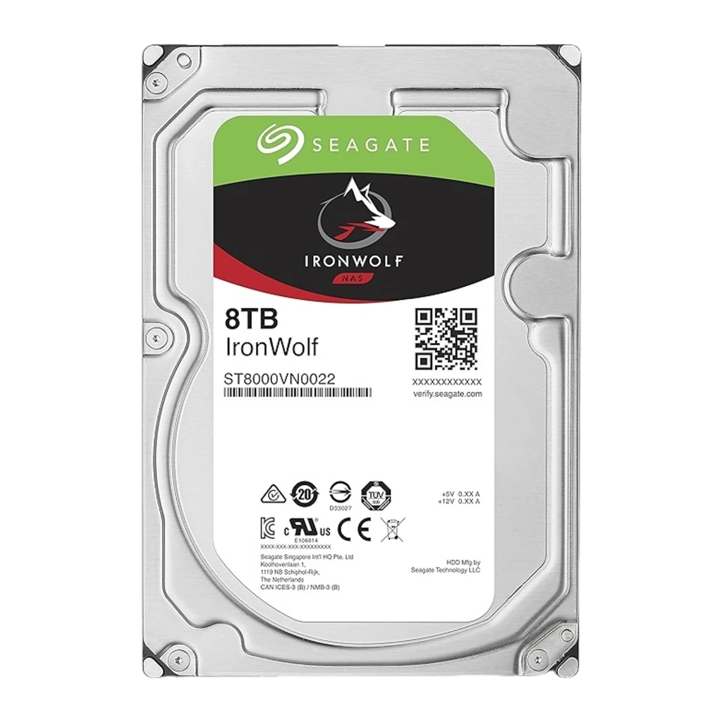 Seagate IronWolf ST8000VN0022 8TB, vista frontal: etiqueta con logo lobo, texto NAS y 8TB Hard Drive - Ítem1
