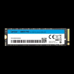 Lexar NM610Pro 500GB, vista frontal: etiqueta azul com logo, conector M.2 dourado e chips visíveis