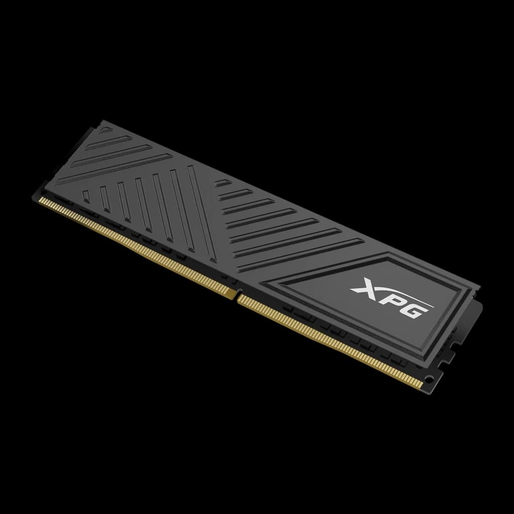 XPG GAMMIX D35 64GB DDR4 3200MHz negro, vista diagonal: disipador negro con relieves en V y conector dorado