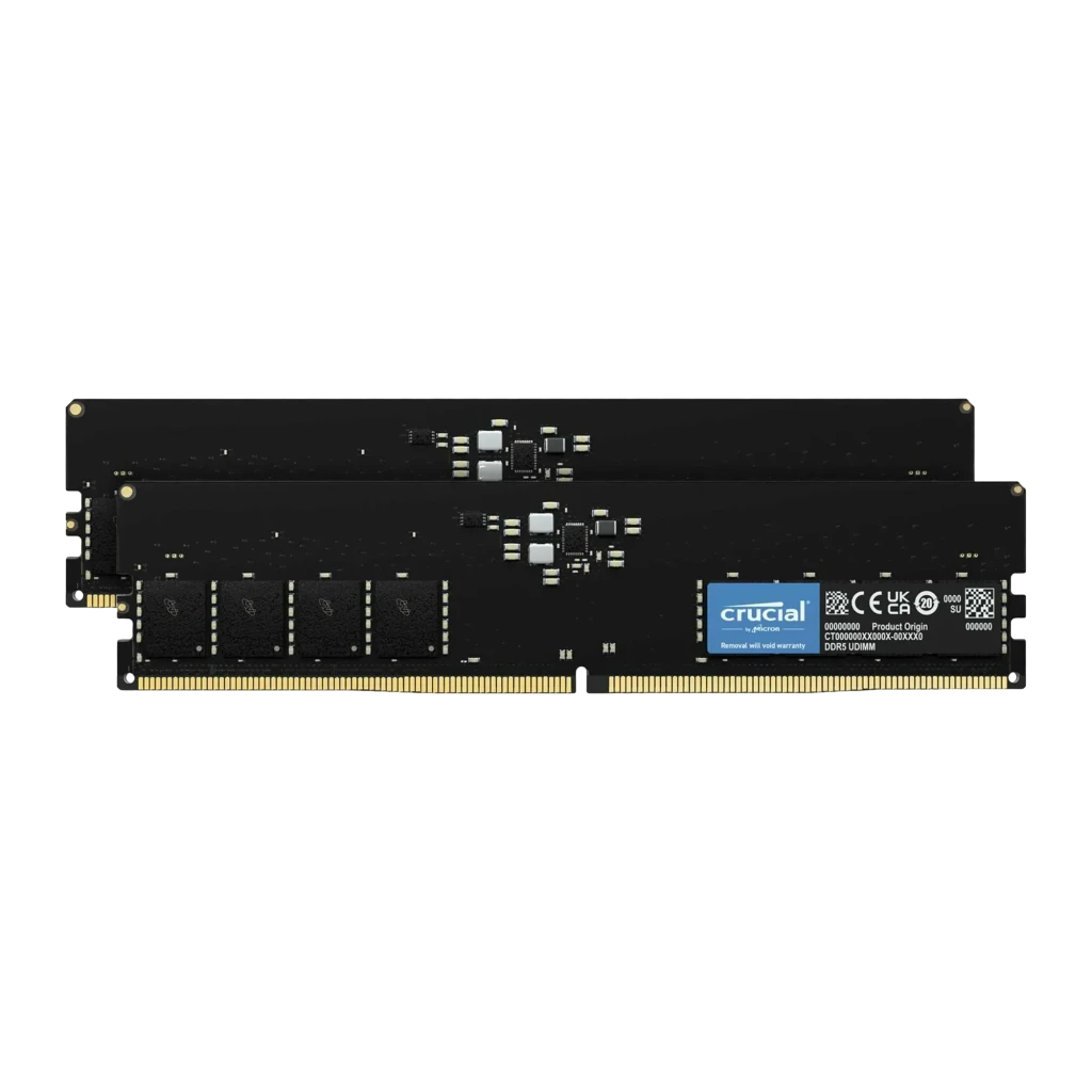 Crucial DDR5 4800 UDIMM 32GB negro, vista diagonal: dos módulos RAM apilados con etiqueta azul Crucial y contactos dorados - Ítem1