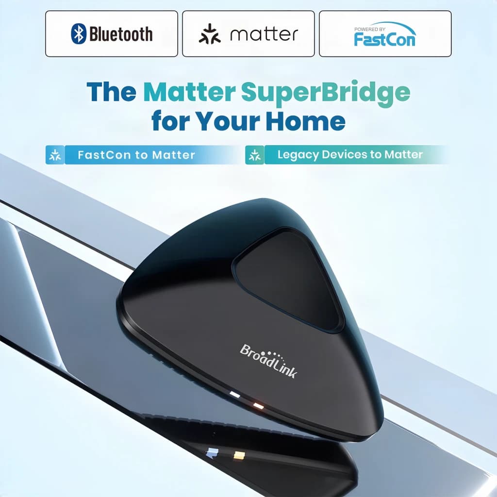 Hub Broadlink RM Max IR + RF 433 MHz Matter, diseño triangular negro con luz LED, compatible Bluetooth y FastCon, puentea dispositivos legacy a Matter