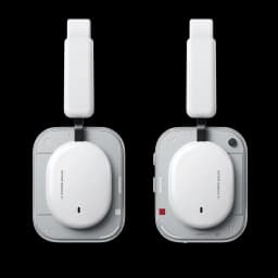 Nothing Headphone a Branco com almofadas ovais brilhantes, armação branca e detalhes modulares cinza; design minimalista com hastes retangulares e acabamento
