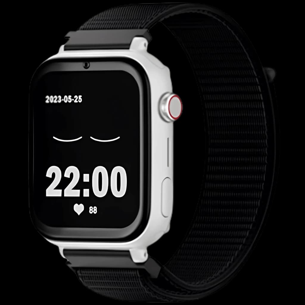 SaveFamily SaveWatch Plus Branco com caixa retangular, botão SOS vermelho lateral, mostrador preto digital 22:00 e pulseira de tecido preta ajustável