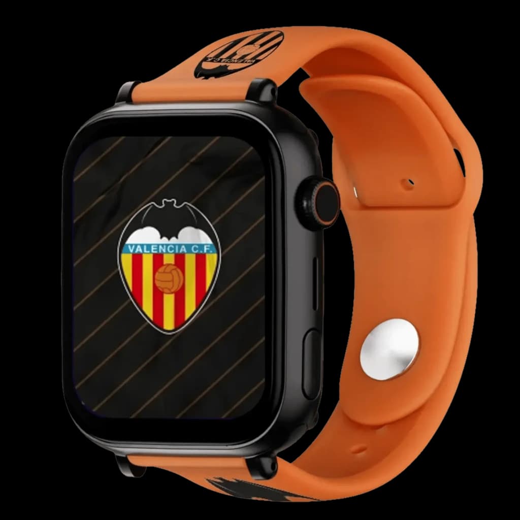 SaveFamily SaveWatch Plus Ed. Valencia com bracelete de silicone laranja, caixa preta, logotipo Valencia CF no ecrã, botão SOS lateral destacado