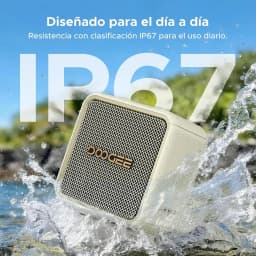 Altavoz Doogee Field Pulse negro compacto, rejilla metálica frontal y logotipo dorado. Diseño resistente IP67, ideal para exteriores con salpicaduras de agua