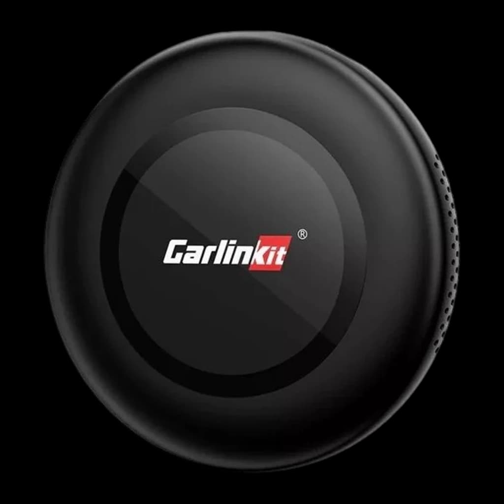 Boîtier rond noir Carlinkit TBOX Ultra 3 avec finition mate et anneau brillant, logo central, évents latéraux discrets, design compact pour CarPlay Android