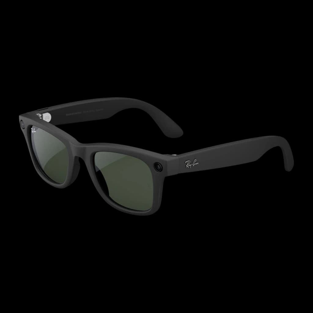 Ray-Ban Meta Wayfarer Gen1 preto Transitions, vista em ângulo: armação mate, lentes verdes e módulo de câmeras na haste