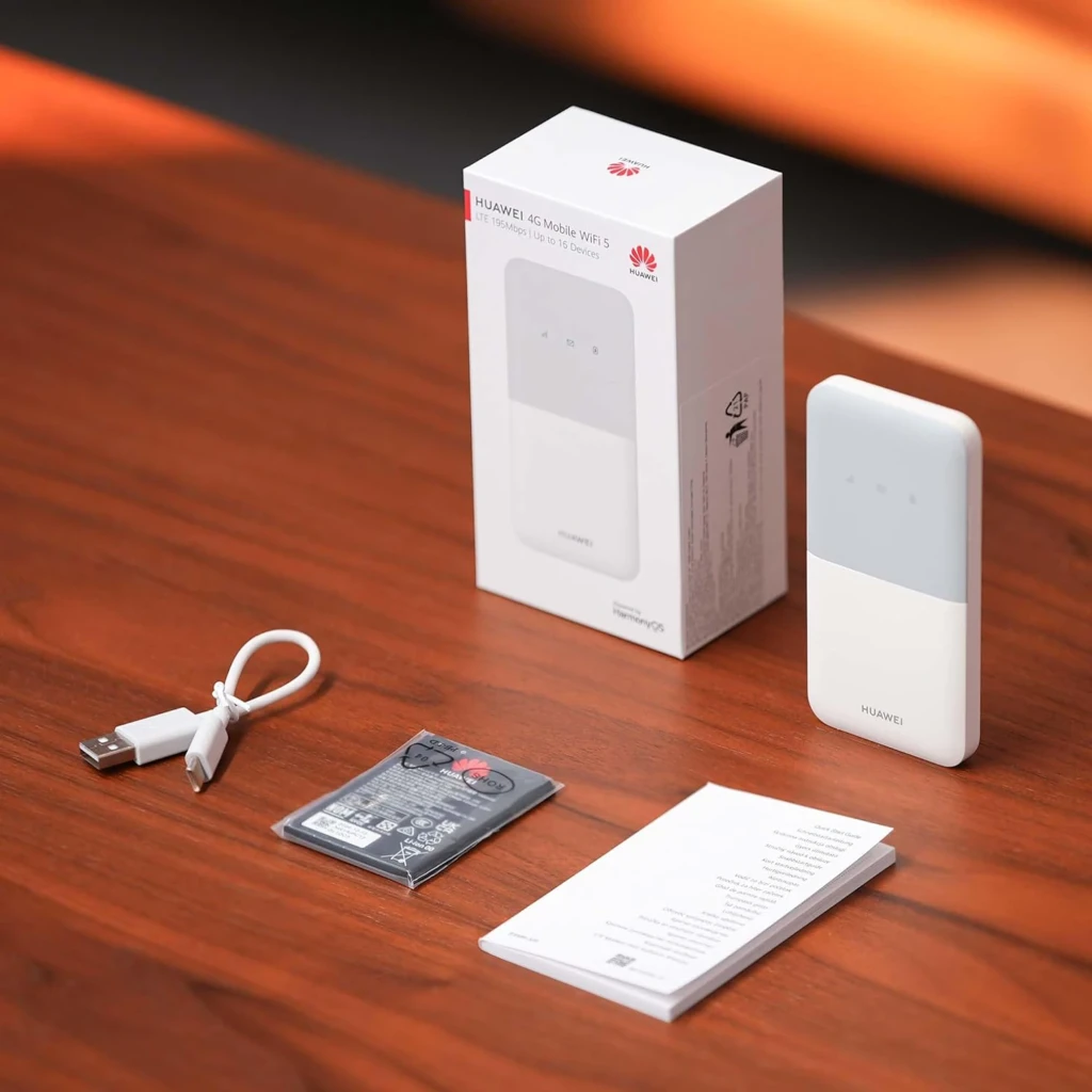 Routeur portable Huawei E5586-326 blanc, boîtier bicolore compact avec voyants LED pour signal, messages et batterie, WiFi 2,4 GHz 4G LTE Cat 4 - Ítem2