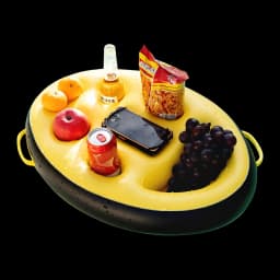 Bandeja flutuante oval Ulefone UAN17, amarela e preta, com porta-copos e nichos para snacks e smartphone, alças laterais e superfície antiderrapante