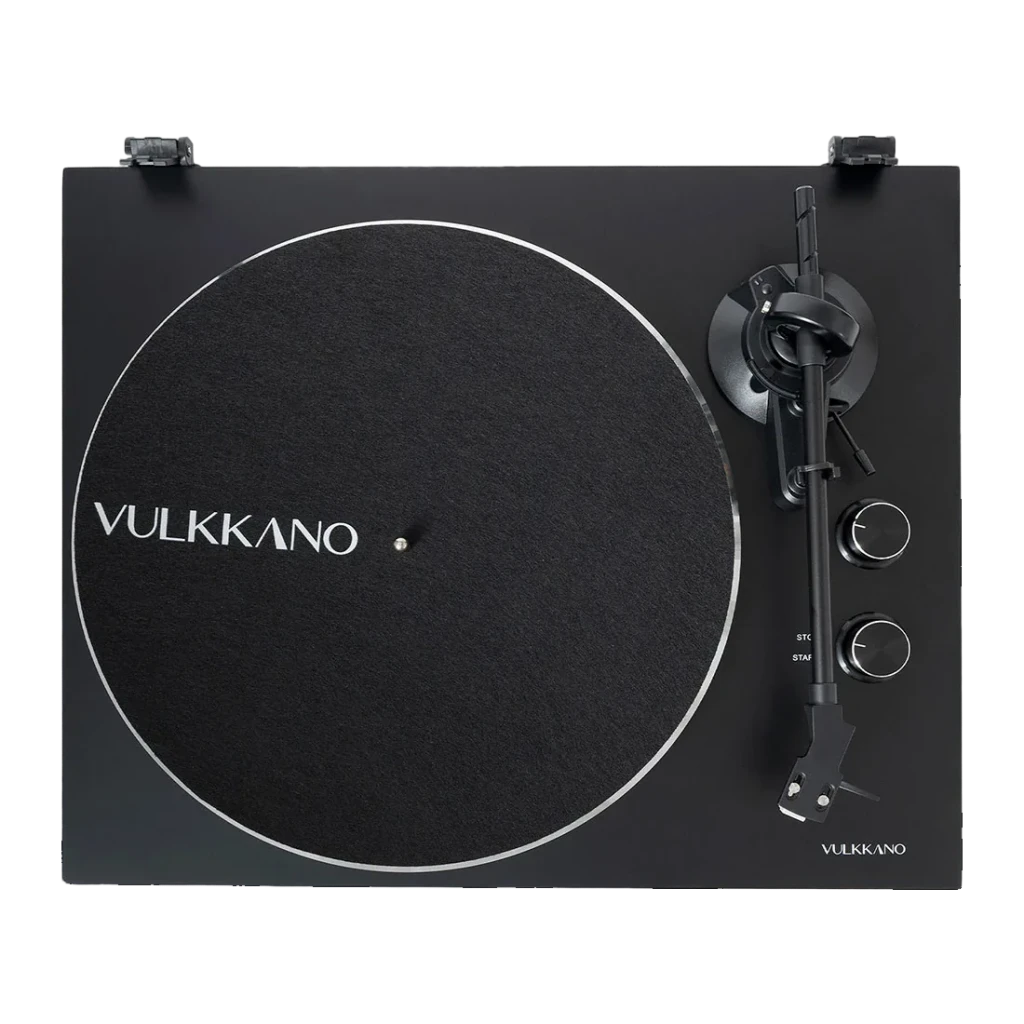 Tocadiscos Vulkkano TD10 Negro, vista cenital: plato con alfombrilla, brazo tonearm y mandos laterales