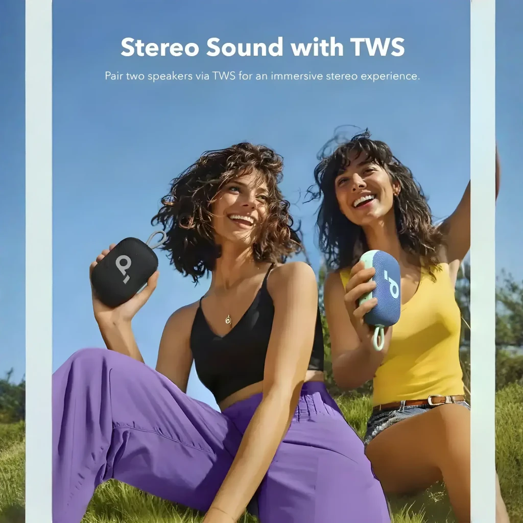 Altavoz Bluetooth Soundcore Select 4 Go negro, compacto con malla textil, logo Q plateado, luz LED azul y correa trenzada para llevar, diseño resistente IP67 - Ítem7