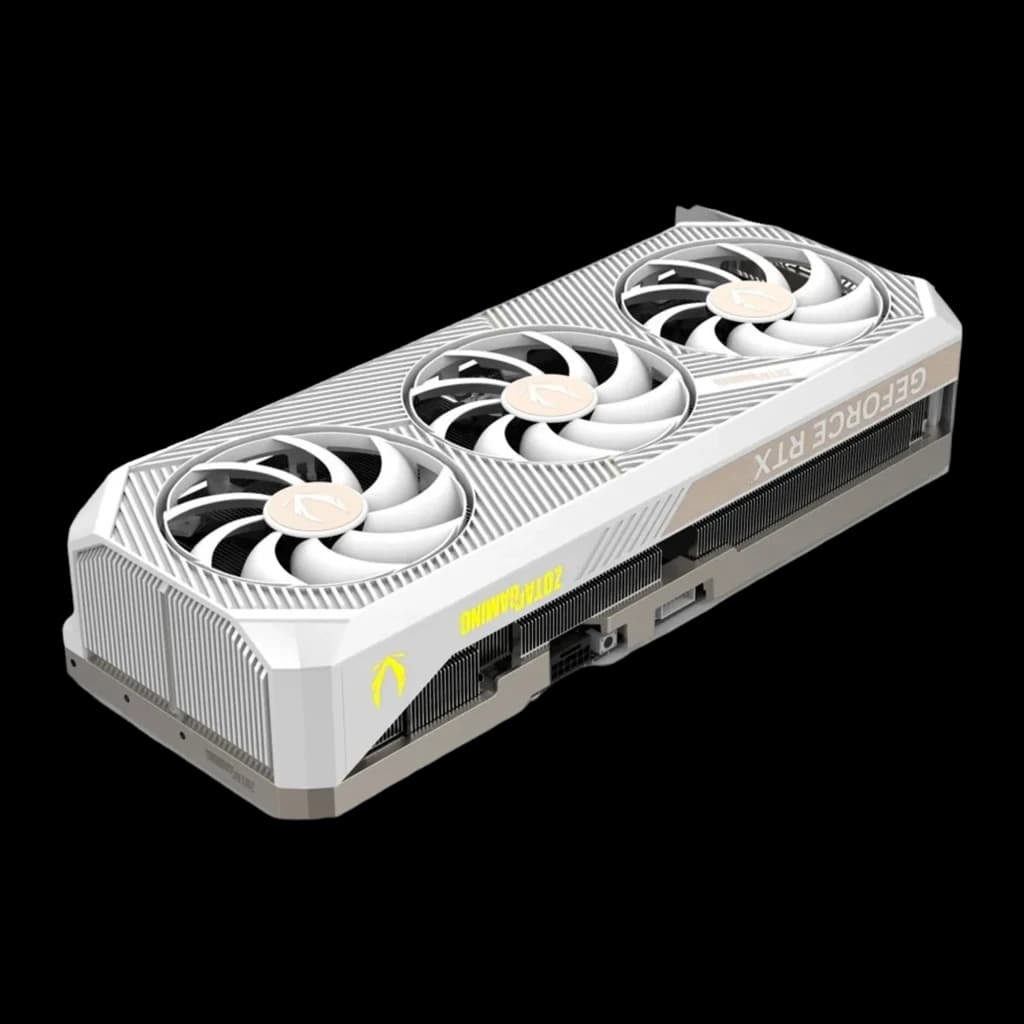 Zotac GeForce RTX 5080 SOLID OC White Edition blanc, perspective supérieure avant: trois ventilateurs et côté avec