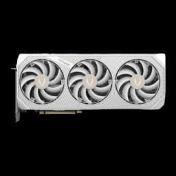 Zotac GeForce RTX 5080 SOLID OC White Edition blanc, vue avant: trois ventilateurs avec logo doré et shroud blanc texturé