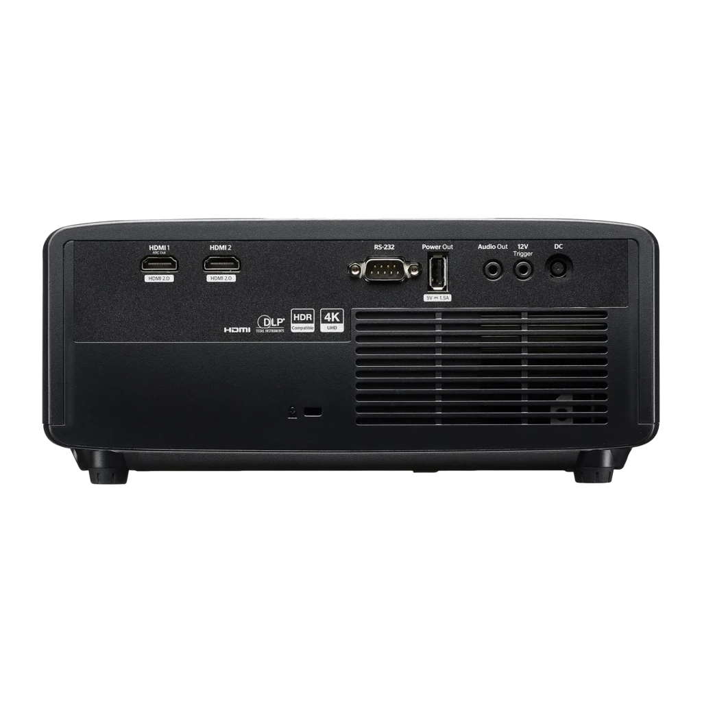 Optoma Projetor UZ38X 3800lm 4K Preto, vista frontal em ângulo: objetiva zoom, grelha de ventilação e painel de controlos - Item1