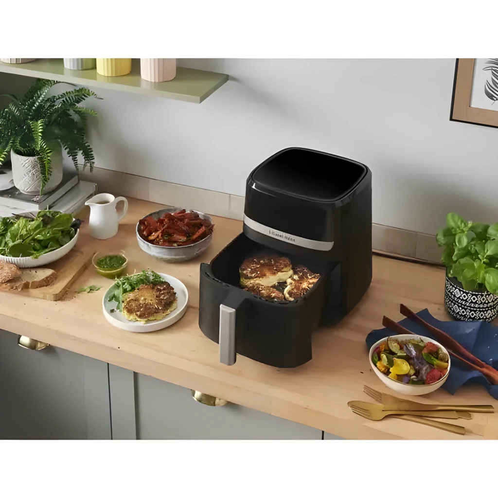 Russell Hobbs Freidora Aire 5.5L Negro y champán, vista frontal: pantalla digital 180°C, iconos táctiles y asa champán - Ítem4
