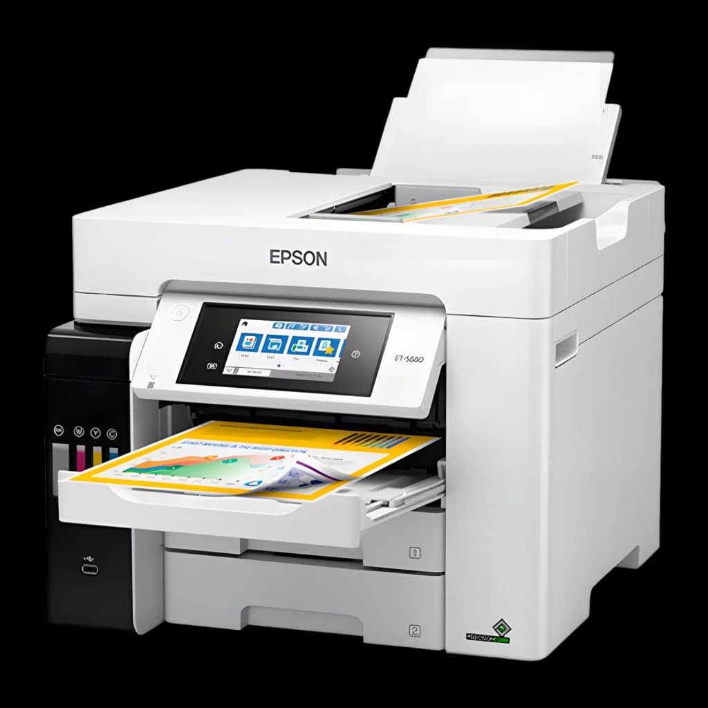Epson EcoTank Pro ET-5885 blanc, vue avant en angle: écran tactile, réservoirs d'encre CMJN et bac avec feuilles imprimées
