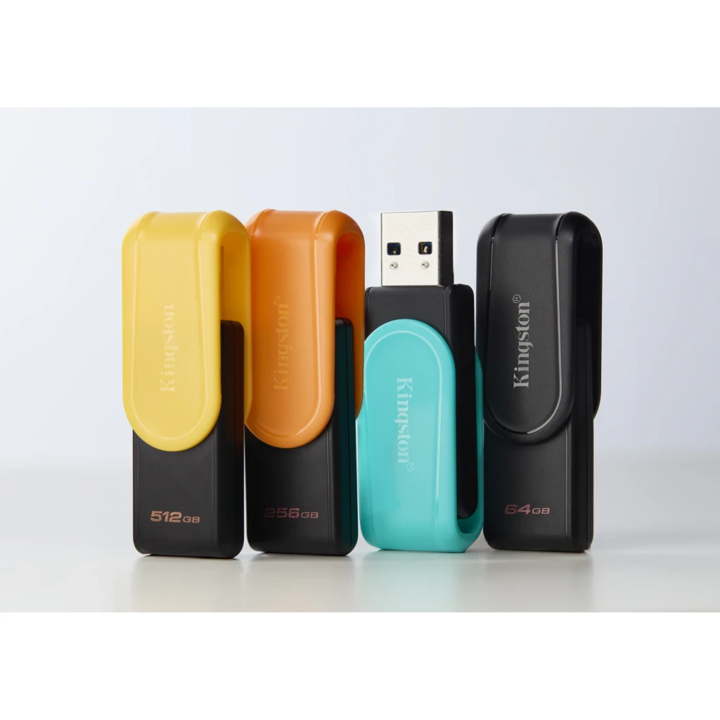 Kingston DataTraveler Exodia S 256GB noir orange, vue latérale: connecteur USB-A bleu déployé et capuchon orange pivotant - Ítem2