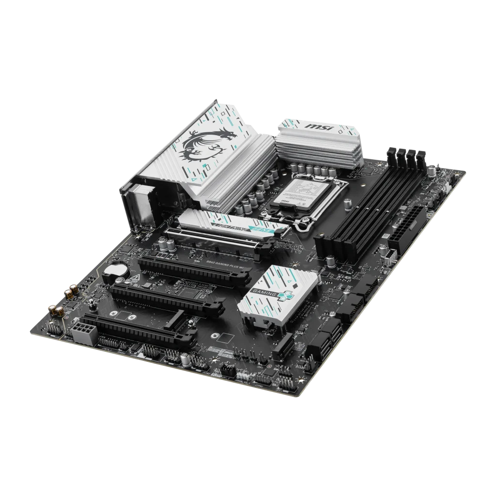 MSI B860 Gaming Plus WiFi Negro, vista angular frontal: placa ATX con disipadores plateados, socket LGA1851 y ranuras DDR5 - Ítem2