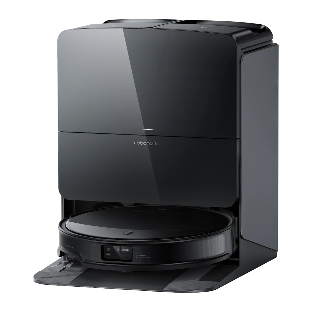 Roborock Saros 10R noir, vue avant avec base: robot sur station de vidage avec smartphone et montre connectée avec app - Ítem5