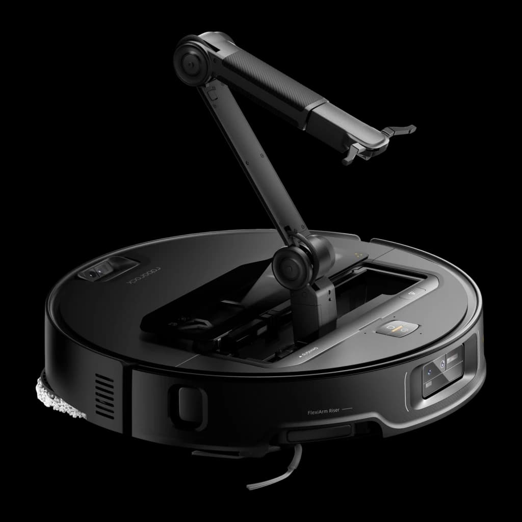 Roborock Saros Z70 negro, vista superior en perspectiva: brazo robótico FlexiArm desplegado sobre la base circular