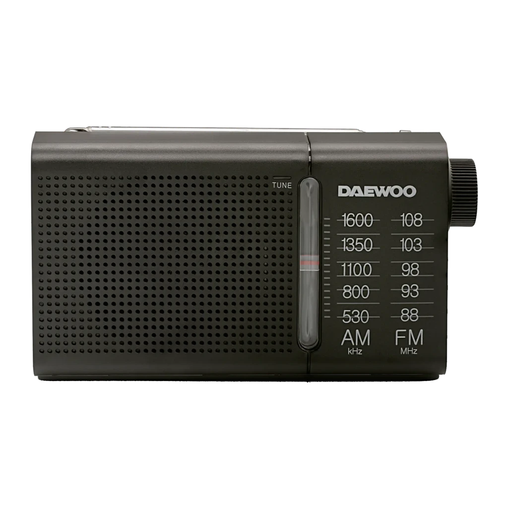 Radio portable Daewoo AM/FM à piles Noir DW1119, détail face avant: grille haut-parleur, cadran de syntonisation et échelle