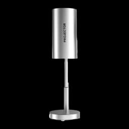 Proyector TS 1080p nativo, cilindro metálico plateado en soporte vertical con base redonda; diseño minimalista, compacto y moderno con Android TV y