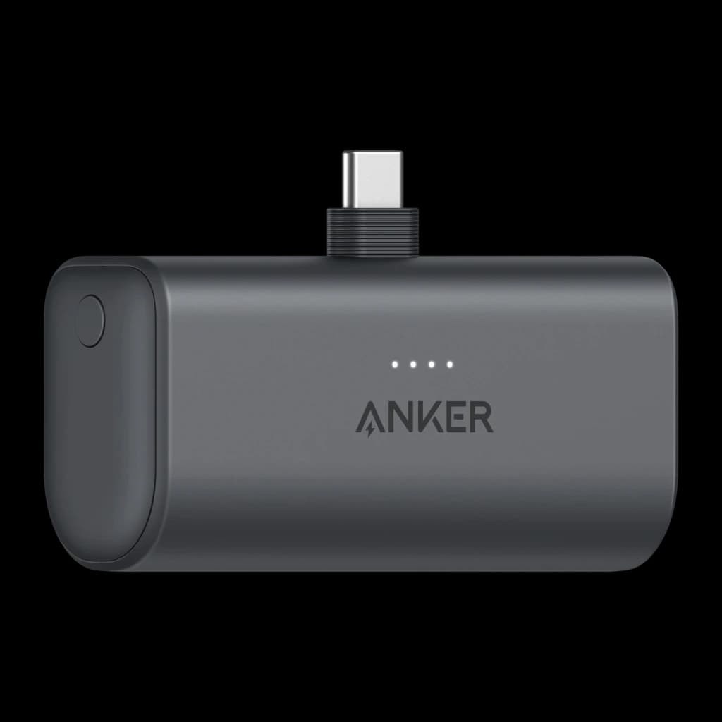 Anker Powerbank Nano 22,5 W negro, vista frontal: conector USB-C plegable, indicadores LED y botón lateral