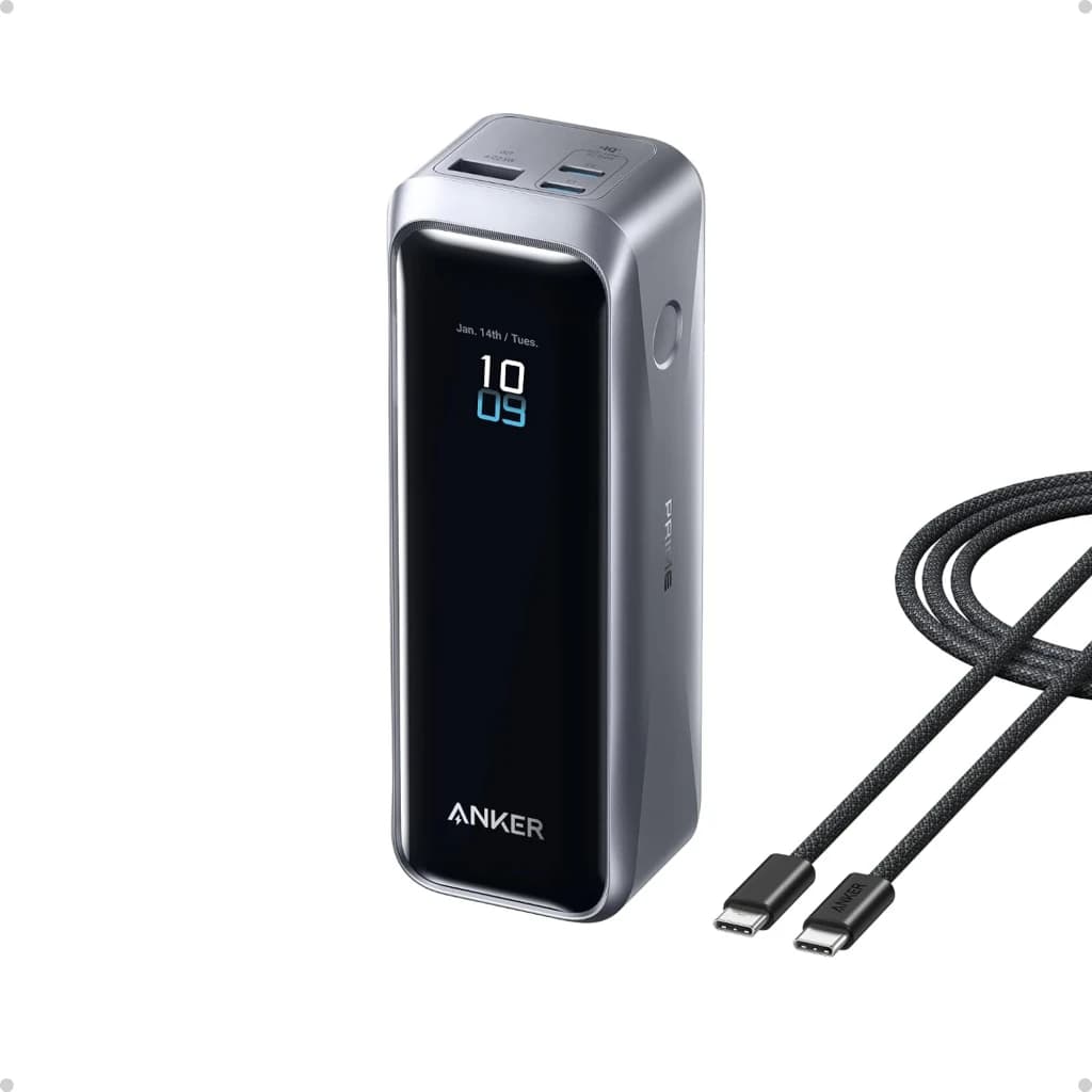 Power Bank Anker Prime 20100mAh 220W en gris con pantalla LED, bordes metálicos y 3 puertos 2 USB-C y 1 USB-A. Incluye cable trenzado USB-C a USB-C