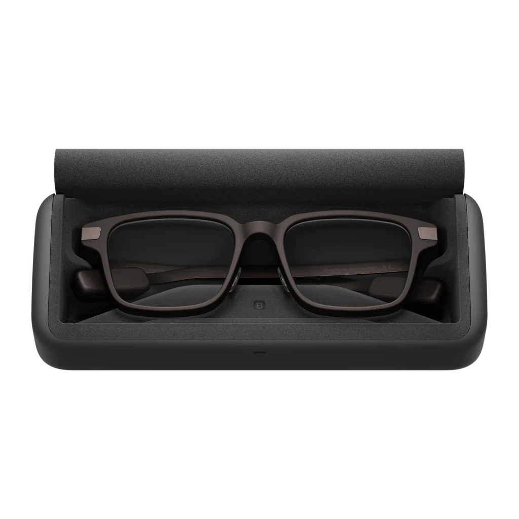 Even Realities G2 Brown Rectangular Graduable, vista superior: gafas en estuche negro abierto con forro interior